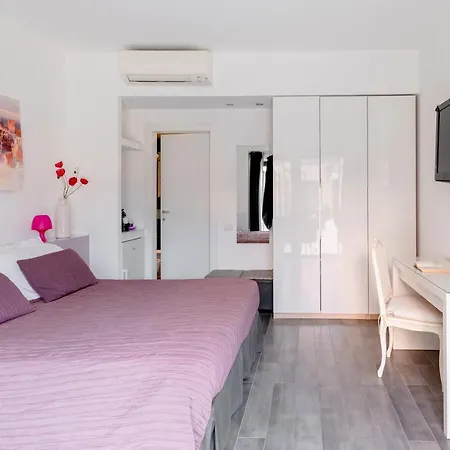 Rhome Accomodation-2